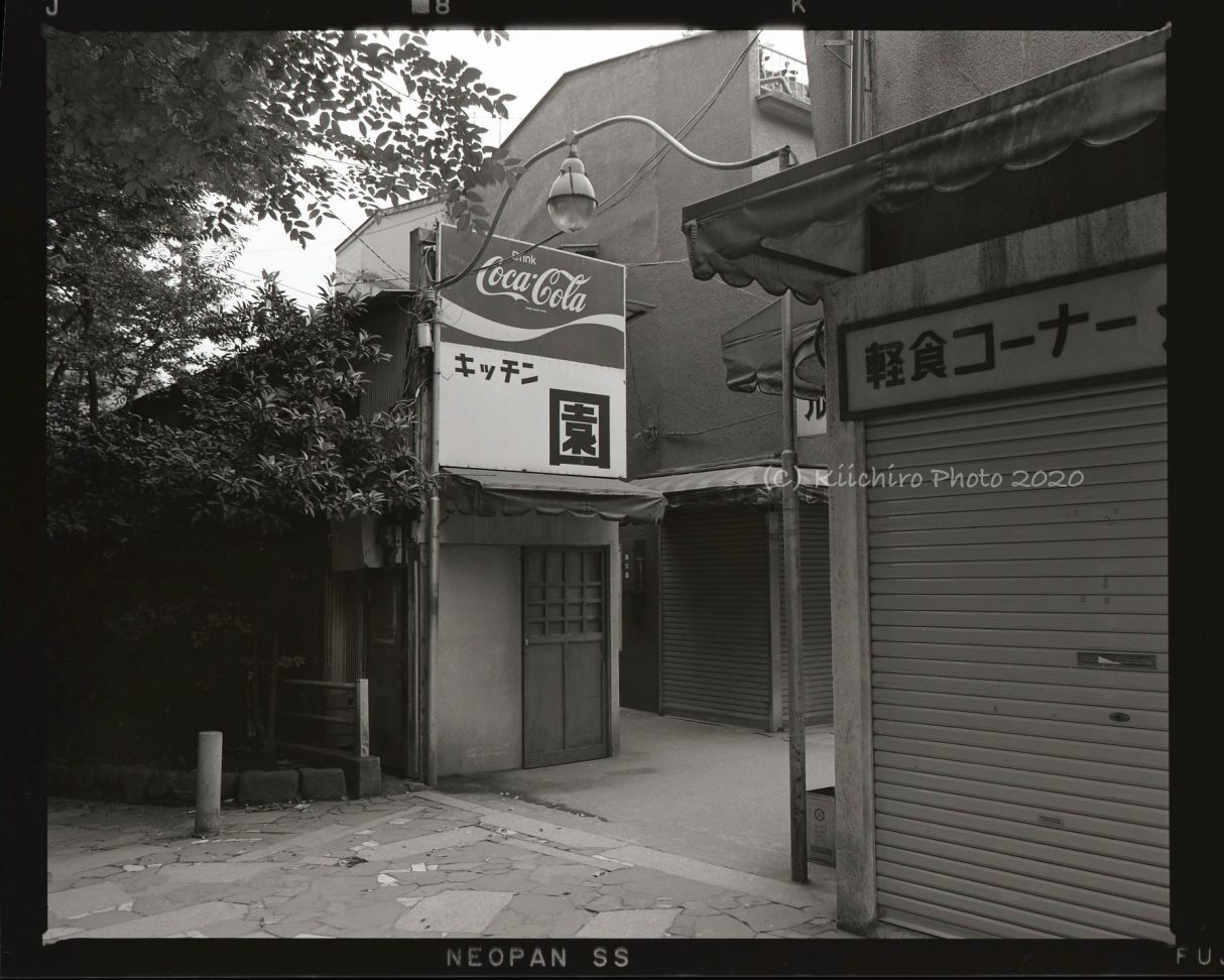 ★昭和レトロマッチ★新宿ゴールデン街「プーサン」富永一朗★岡本太郎／美空ひばり／黒田征太郎／大宅壮一 2025年版「ゴールデン街｜一生に一度は訪れたい歴史ある昭和レトロな夜」